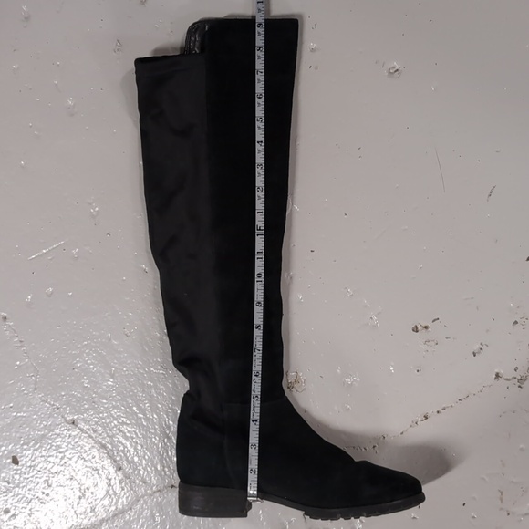 Blondo Knee-High Boots - Picture 12 of 12